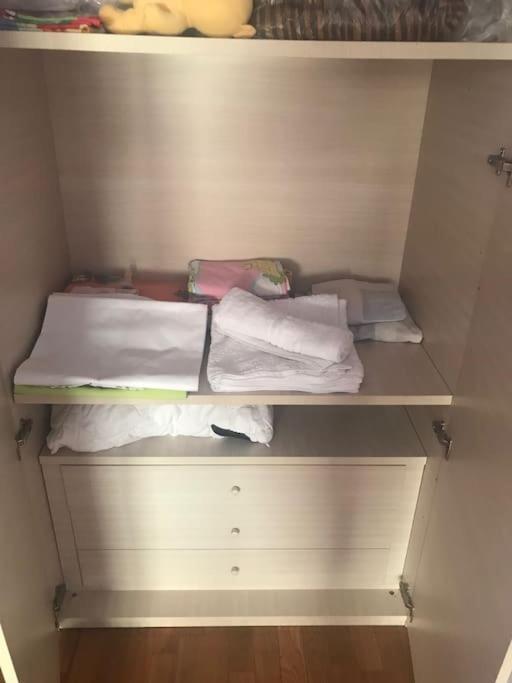 Апартаменти Τεσσαρι Στον Ναυτικο Ομιλο Χiου Хіос Екстер'єр фото
